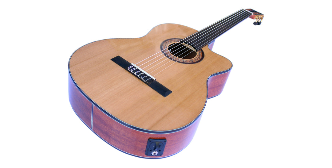 Båndløs klassisk guitar med EQ CP-4